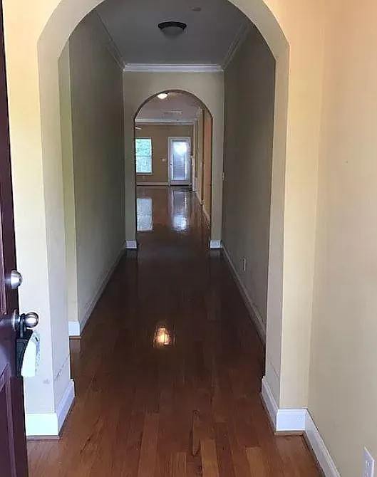 3188 Locust Holw — Photo 3