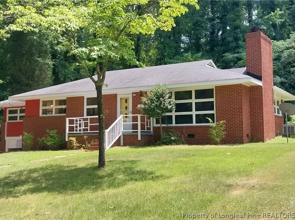 637 N Gulf St, Sanford, NC 27330