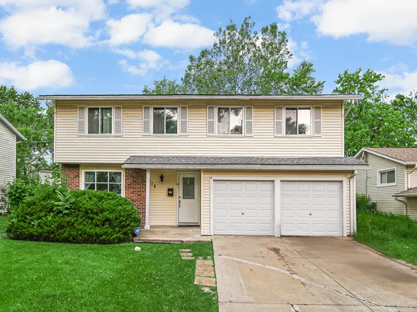 816 Blackhawk Dr, University Park, IL 60484