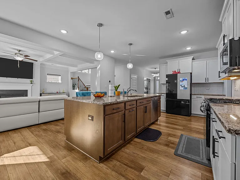 4429 Stony Falls Way — Photo 11