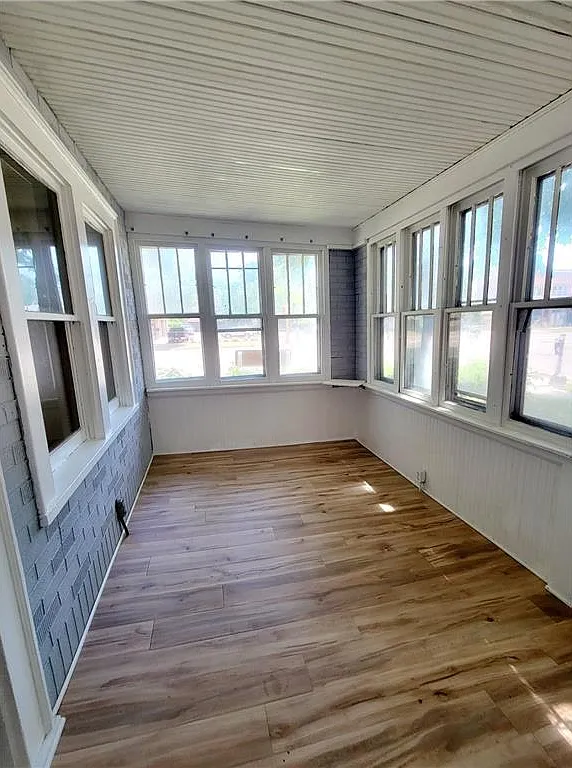 5 bed, 2871 sqft, $3,000 — Photo 3