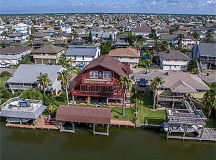1249 Sailfish St, Bayou Vista, TX 77563