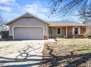 1302 W Doris St, Claremore, OK 74017