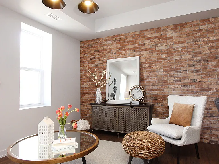 14 1/2 King St E #207 — Photo 10