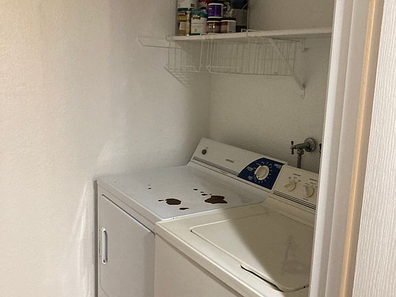 5th image of 12067 Alta Carmel Ct Unit 57