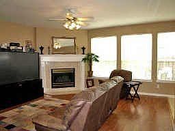 4th image of 1531 Bay Berry Ln