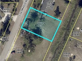8 Colorado Rd, Lehigh Acres, FL 33936