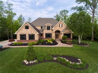 7965 Frostwood Ct, Springboro, OH 45066