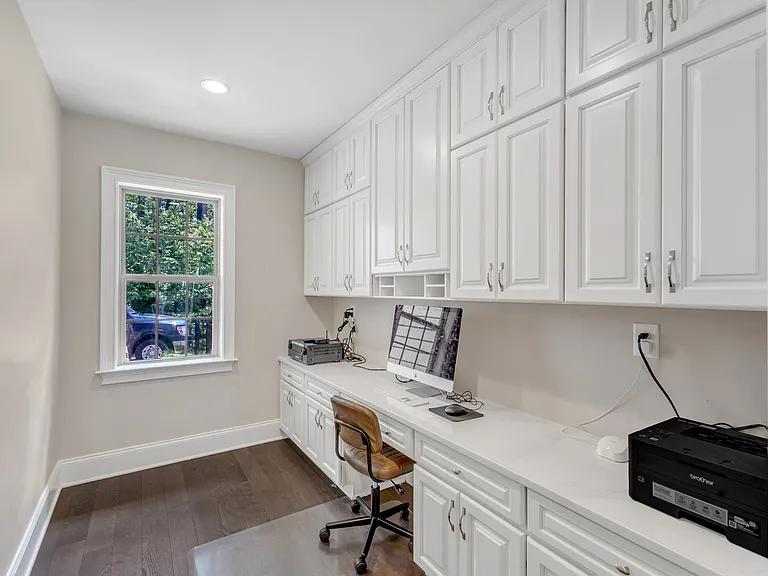 7304 Hasentree Club Dr — Photo 29