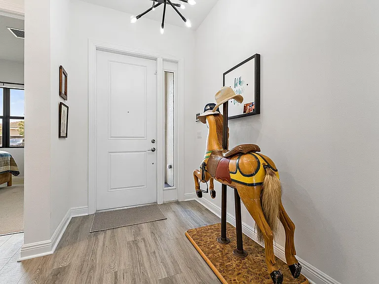 15883 Key Biscayne Ln — Photo 2