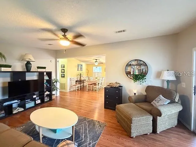 1215 Panama Pl — Photo 5