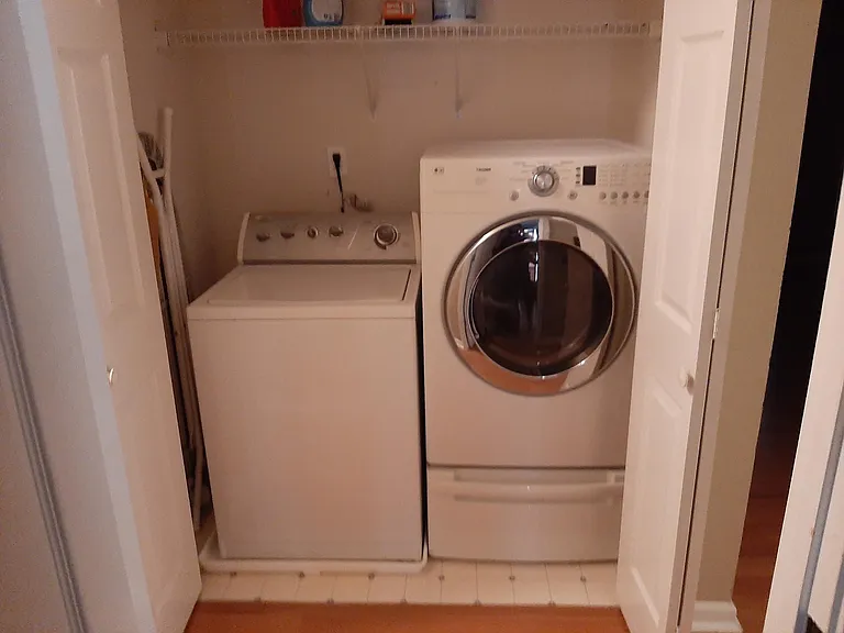 411 Hearthstone Way — Photo 13