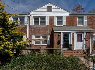 589 Beverly Rd, Teaneck, NJ 07666