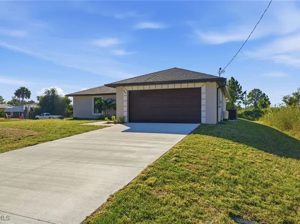 2601 48th St W, Lehigh Acres, FL 33971