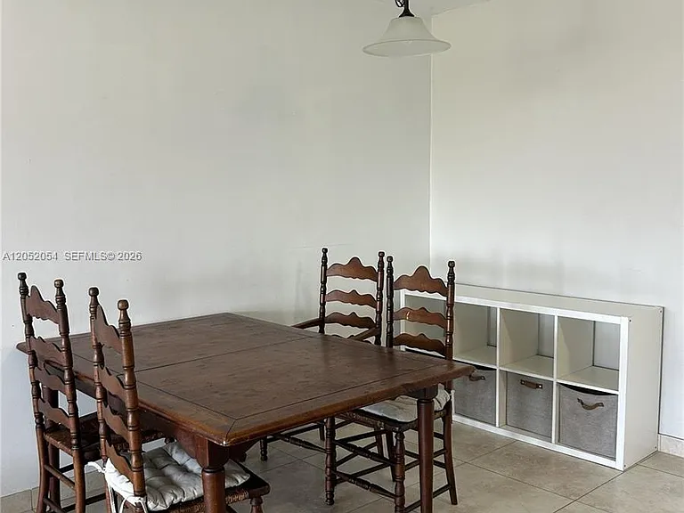 7441 Wayne Ave #8R — Photo 7