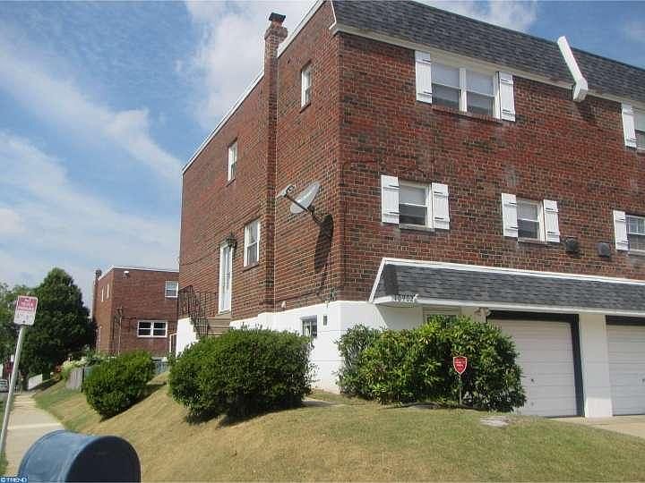 1st image of 10902 Nandina Ln
