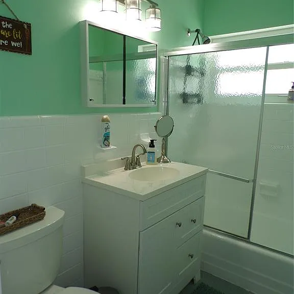 21088 Edgewater Dr — Photo 53