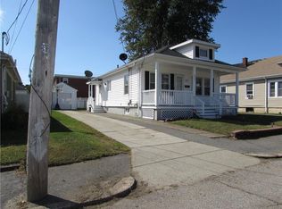 345 Evergreen St, Pawtucket, RI 02861