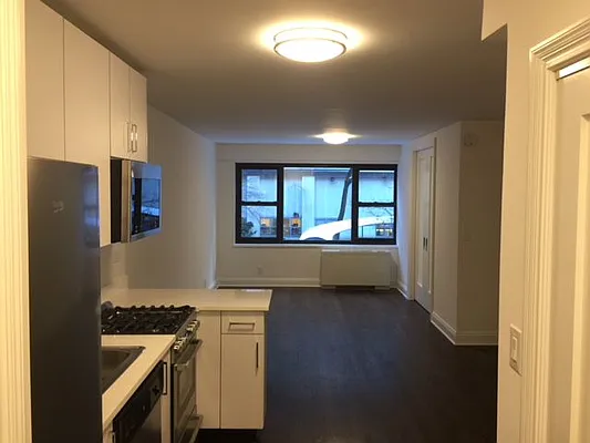 Rented by Solil Management | media 12