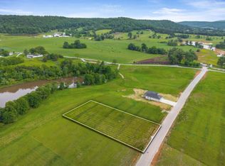 238 Huntington Ln, Sparta, TN 38583