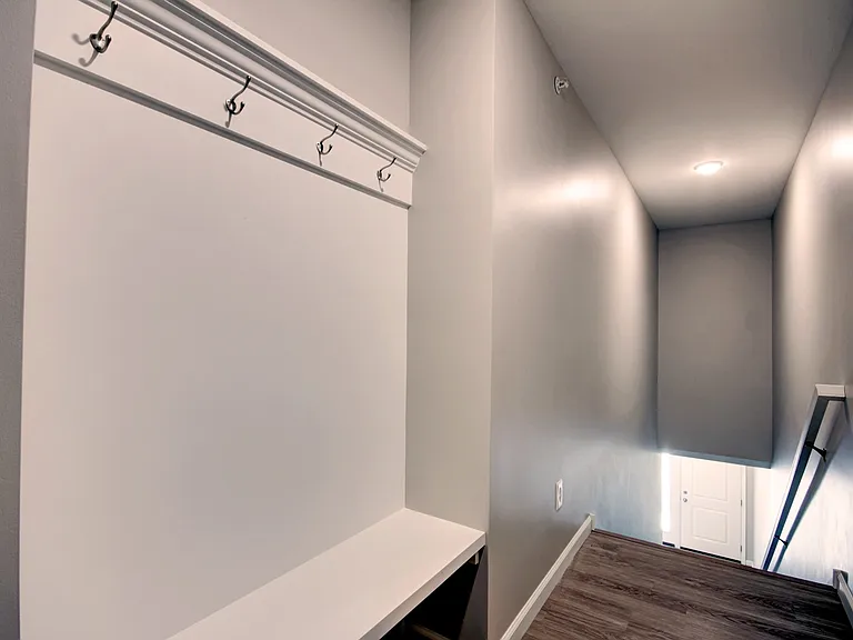 Middletown Place Apartments — Photo 41