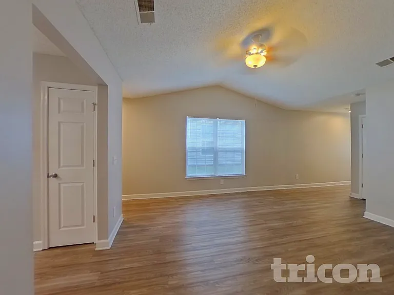 3429 Braden Dr — Photo 3