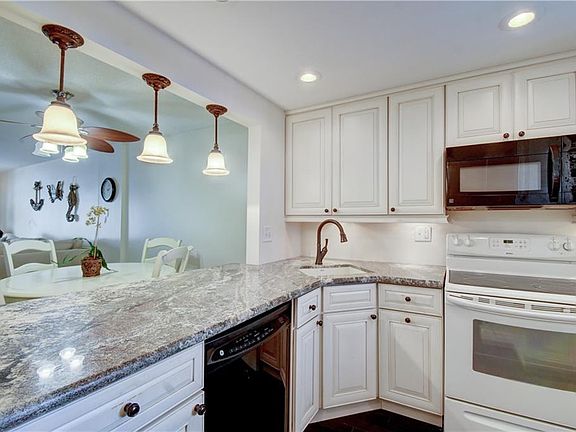 3rd image of 4540 N Ocean Dr APT 307