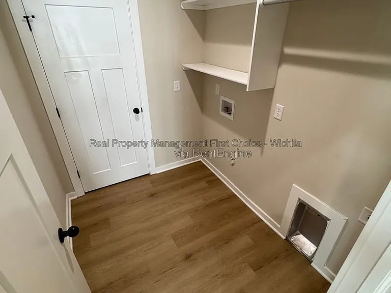 12465 W Blanford St — Photo 25