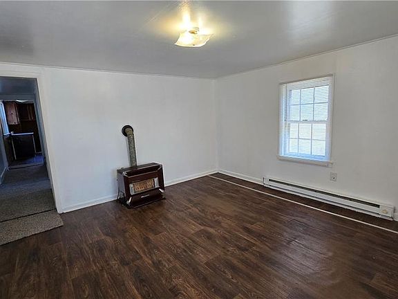 2nd image of 311 Council Rd