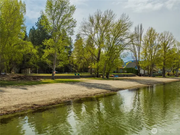 41 Champerty Road, Oroville, WA 98844