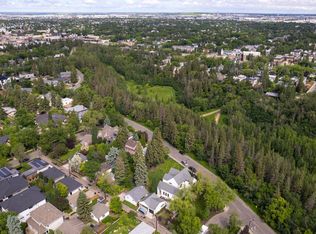 14307 Summit Dr NW, Edmonton, AB T5N 3T1