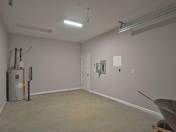 5th image of 0 Bainbridge Dr #A