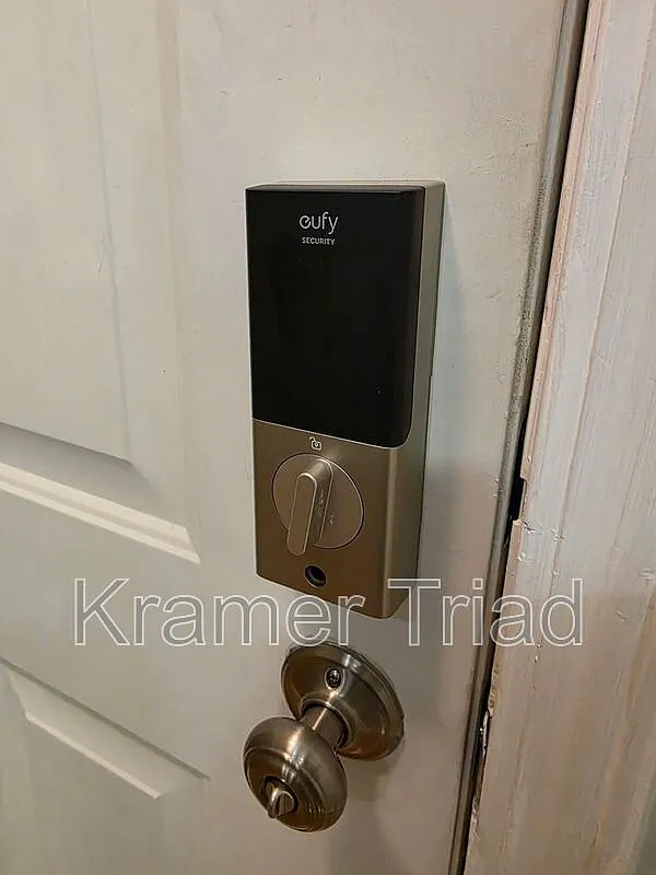 2 bed, 2.0 bath, 1272 sqft, $2,250 — Photo 2