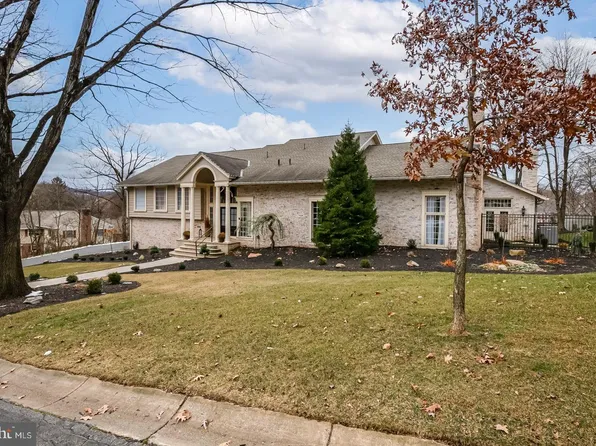 1504 Old Mill Rd, Wyomissing, PA 19610