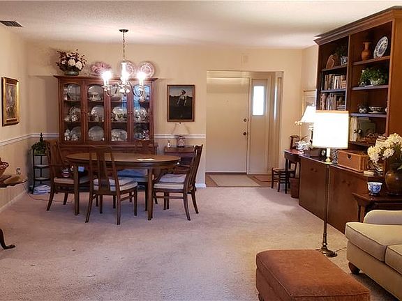 3rd image of 1318 Broadwater Dr