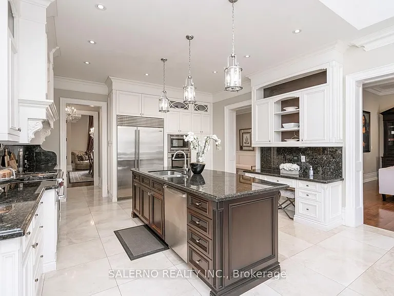71 Grand Vellore Cres — Photo 15