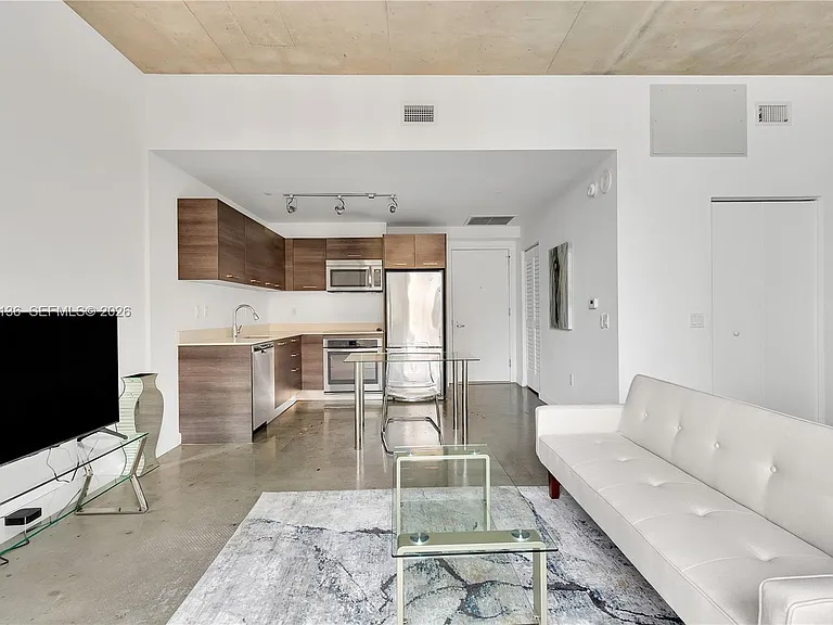 151 SE 1st St #1107 — Photo 4