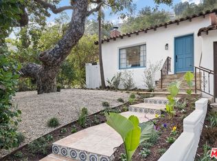1555 N Beverly Dr, Beverly Hills, CA 90210
