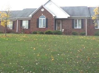 500 Paige Dr, Brownstown, IN