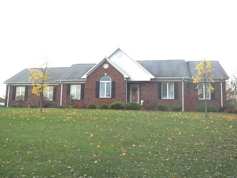 500 Paige Dr photo 1