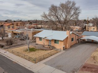 1103 Woodland Ave NW, Albuquerque, NM 87107