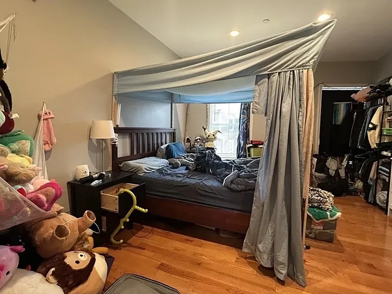 15 Dana Ave #4 — Photo 7