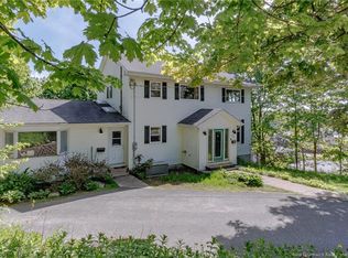 15 Obrien St, Saint John, NB E2M5S2