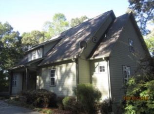 1060 Lake Ridge Dr, Alexander City, AL 35010