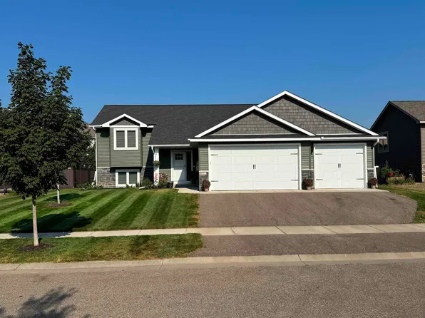 3177 Kingston Rd, Hudson, WI 54022