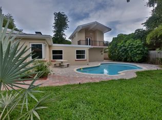 221 63rd Ave S, Saint Petersburg, FL 33705