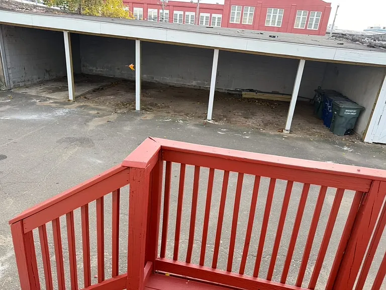 26 Clarence St #2 — Photo 19