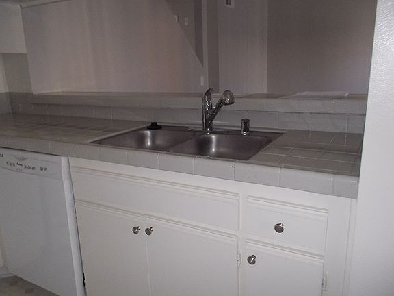 5th image of 11919 Culver Blvd #302