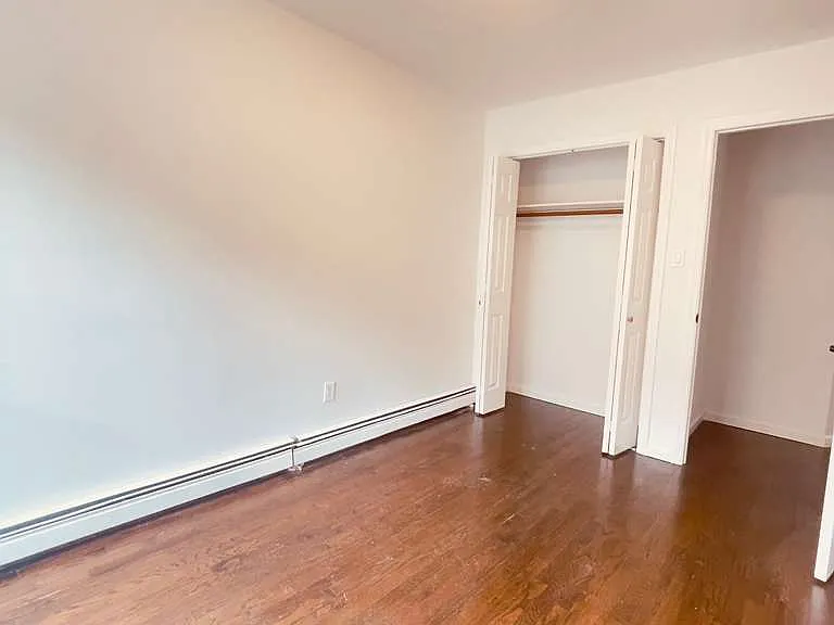 1776 E 12th St #1A — Photo 7