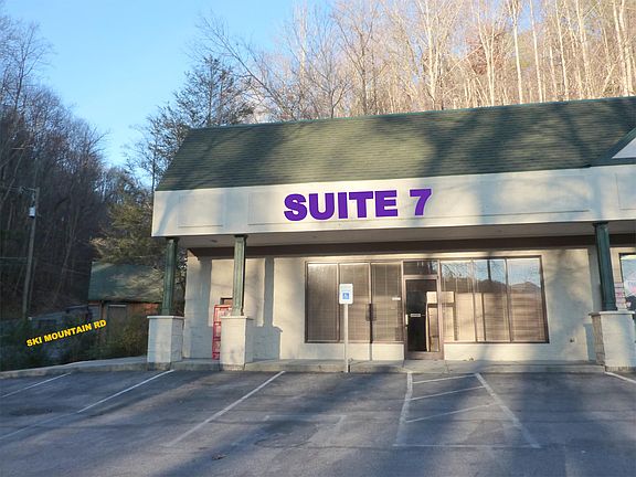 Suite 7 - great road exposure!